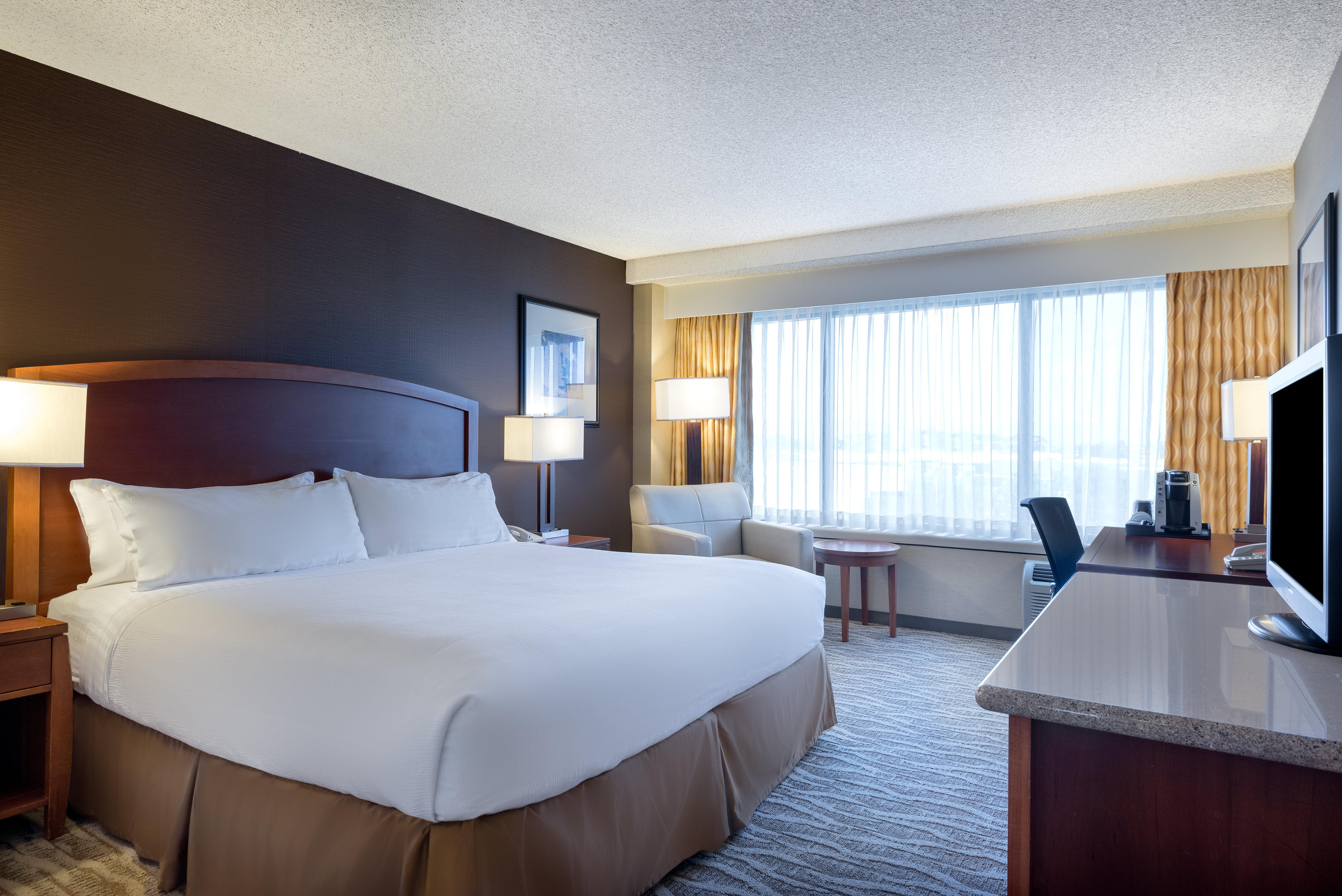 Angeles Gateway-torrance By Ihg