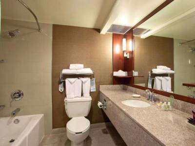 Hotel Angeles Gateway-torrance By Ihg