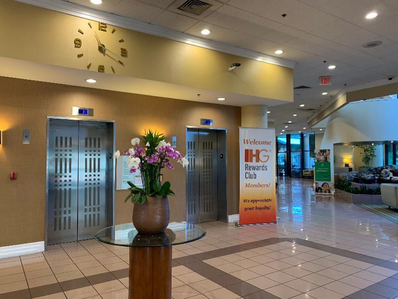 Hotel Angeles Gateway-torrance By Ihg